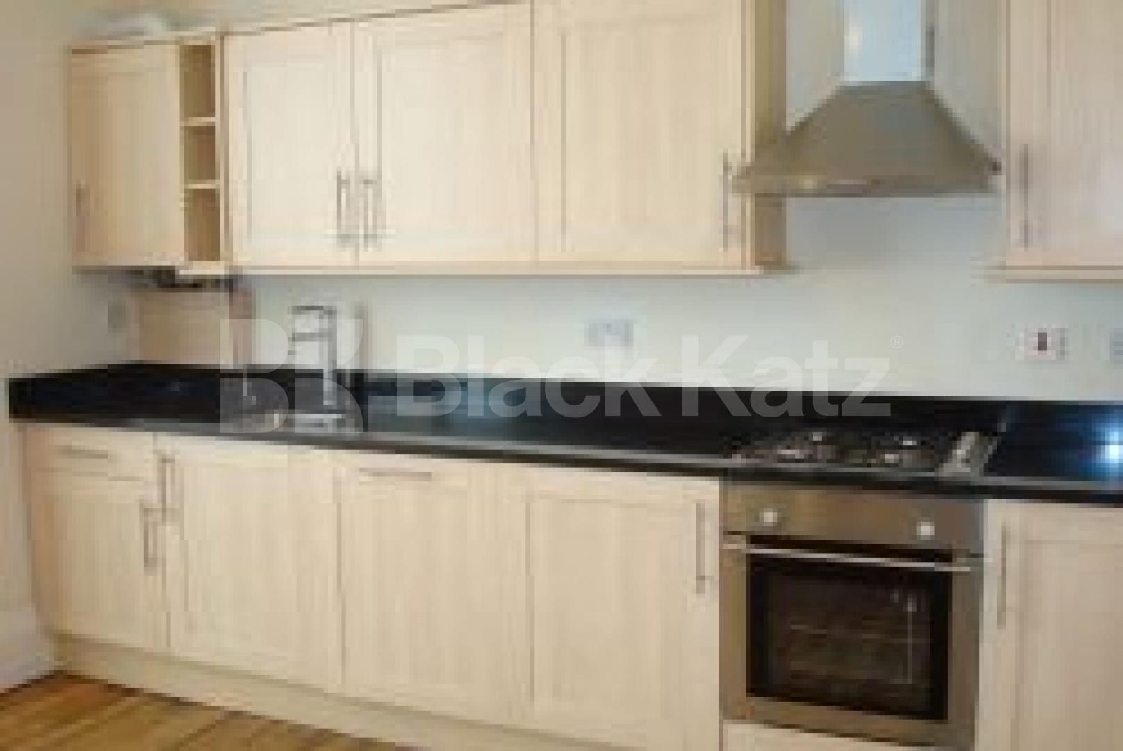 			NEW INSTRUCTION!!, 1 Bedroom, 1 bath, 1 reception Flat			 Hatchard Road, ARCHWAY